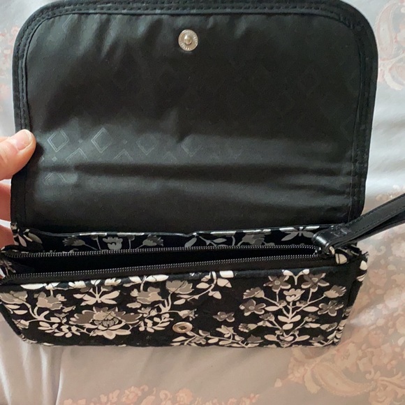 black and white wallet - Picture 4 of 5